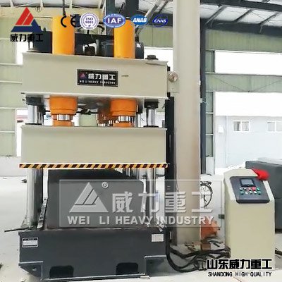 三梁六柱500噸液壓機 三梁六柱500噸液壓機