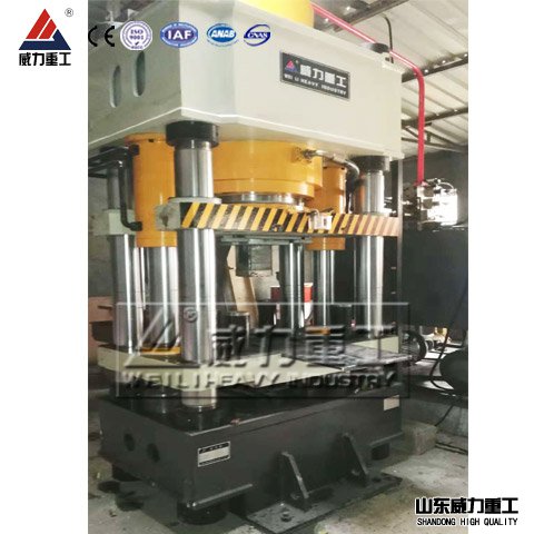 牛羊舔磚液壓機(jī) 牛羊舔磚液壓機(jī)