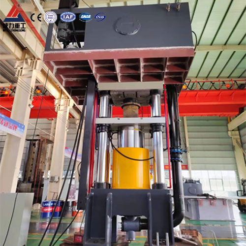 下頂式800噸四柱液壓機(特殊機型定制) 下頂式800噸四柱液壓機(特殊機型定制)