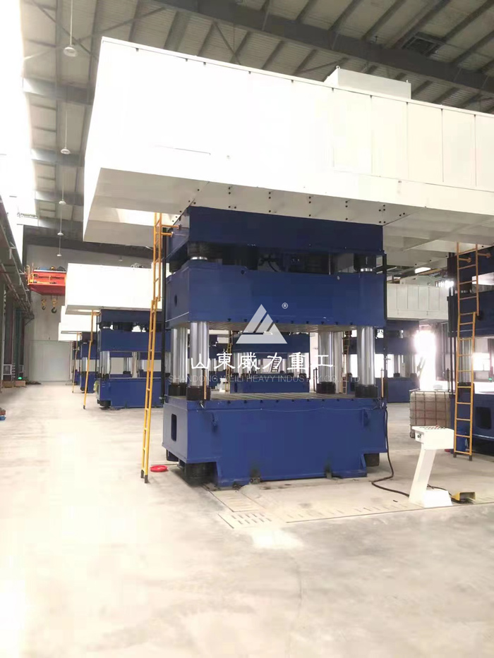 山東威力重工汽車配件液壓機(jī)