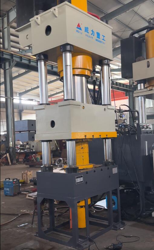 315噸鍛造液壓機(四柱式)